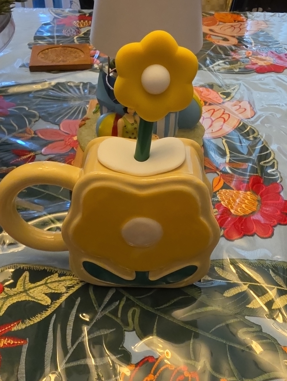 Yellow Flower Ceramic Mug with Flower Lid